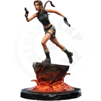 Weta Tomb Raider - Miniature Statue - Lara Croft: The Sanctuary of Flame