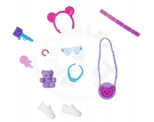 Barbie Módní příběhy - bílé tenisky